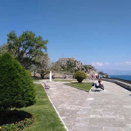 Maria 200 Meters From Sandy Beach *